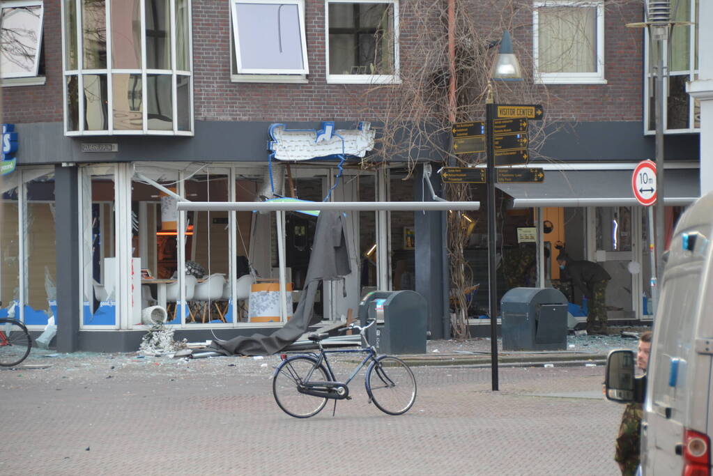 Veel schade bij plofkraak in zonnestudio Sunday's