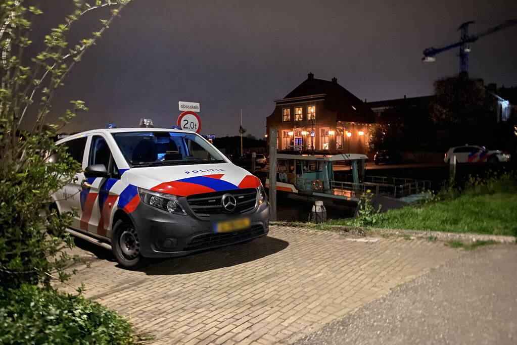 Onderzoek naar aantreffen twee stoffelijk overschotten