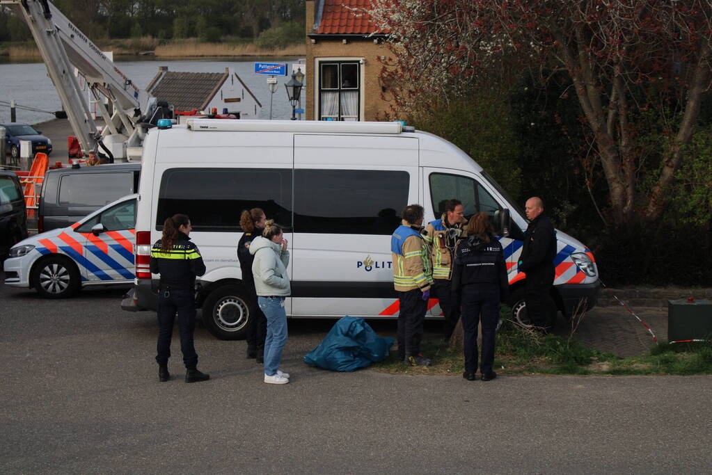 Onderzoek naar aantreffen twee stoffelijk overschotten