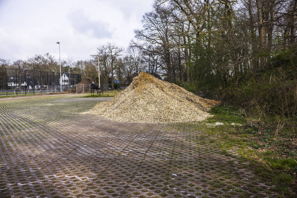Opnieuw broei in houtsnippers op parkeerplaats Birkhoven