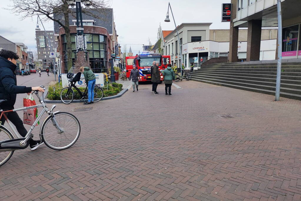 Chinees restaurant geventileerd na brand in steeg