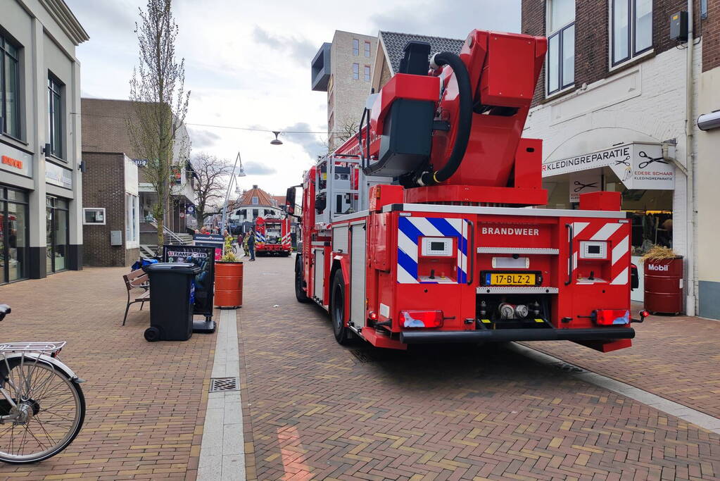 Chinees restaurant geventileerd na brand in steeg