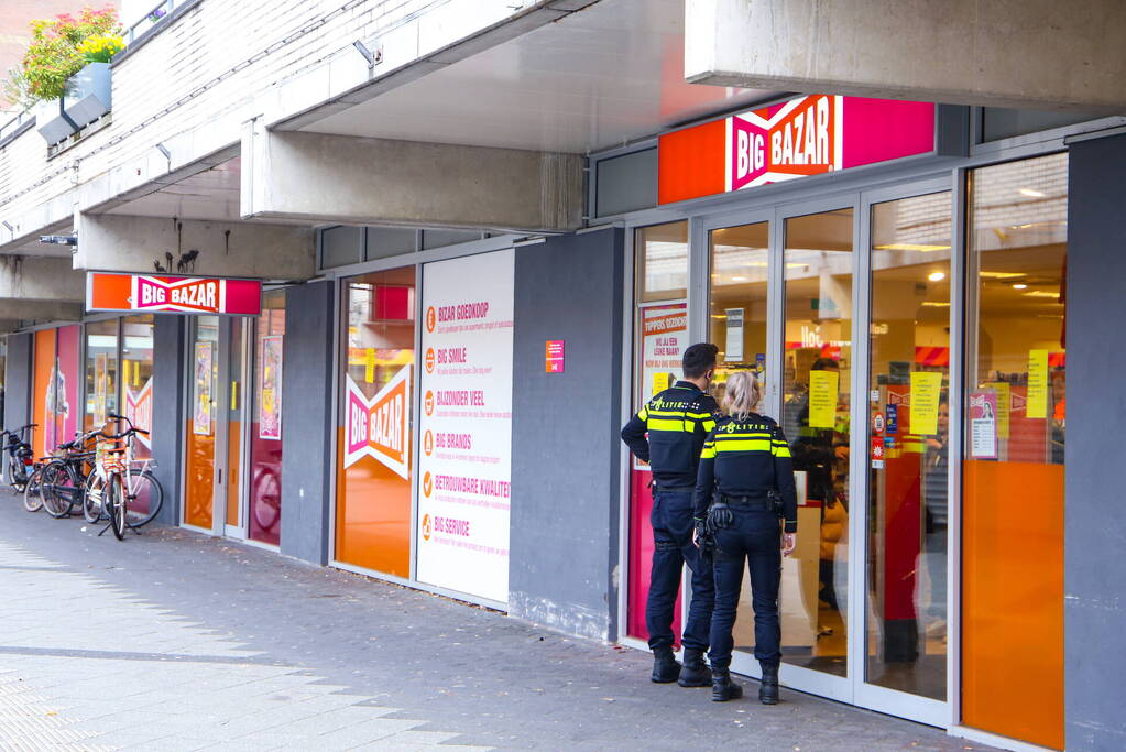 Overval op voordeelwinkel Big Bazaar