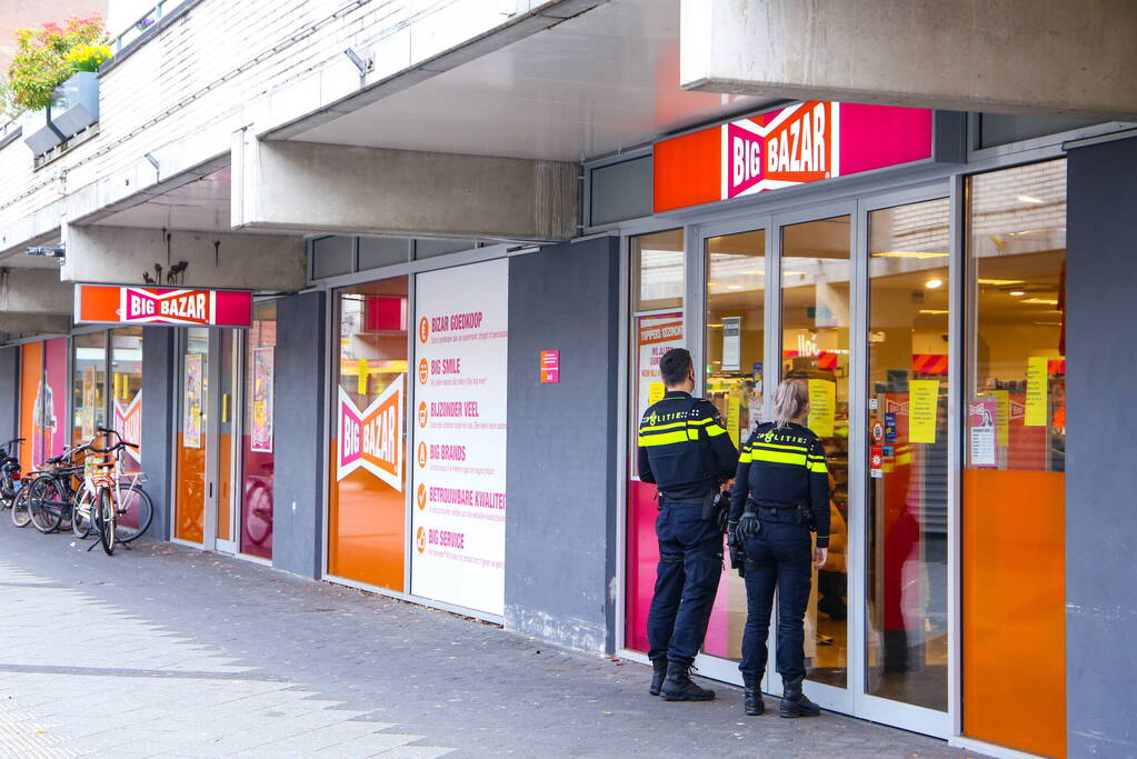 Overval op voordeelwinkel Big Bazaar