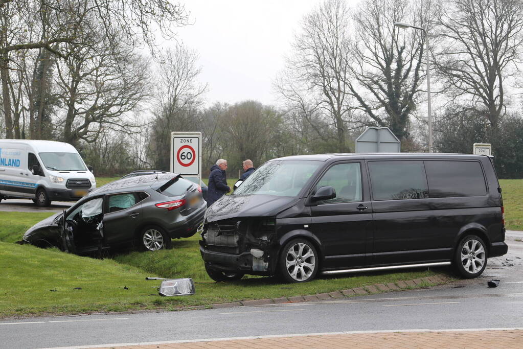 Persoon gewond bij aanrijding op kruising