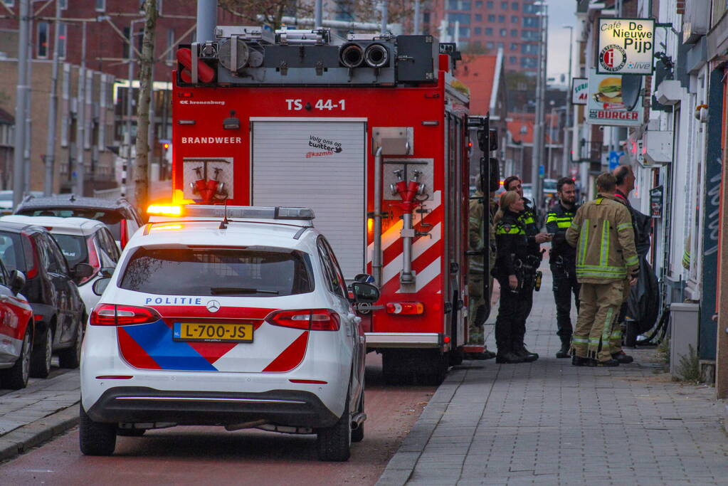 Veel water zorgt voor overlast in kapperszaak