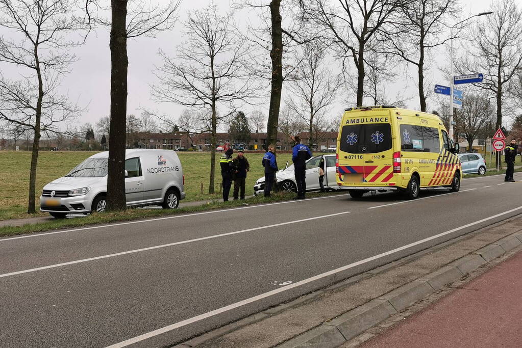 Schade bij aanrijding op kruising