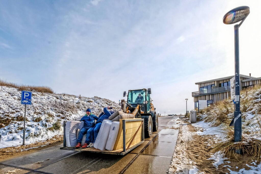 Voorjaarsschoonmaak in de sneeuw