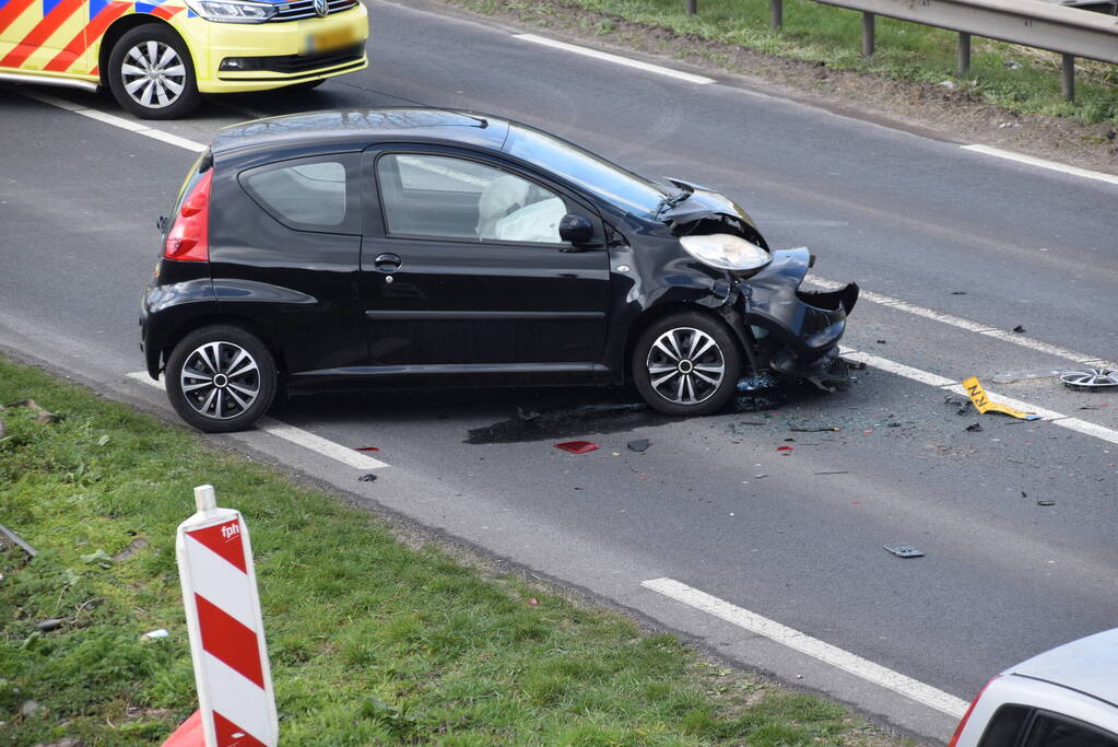 Veel schade bij kop-staart botsing