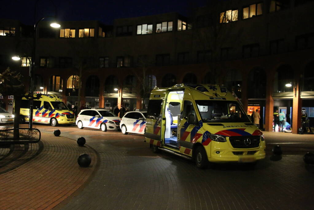 Traumahelikopter ingezet voor gewond persoon op straat