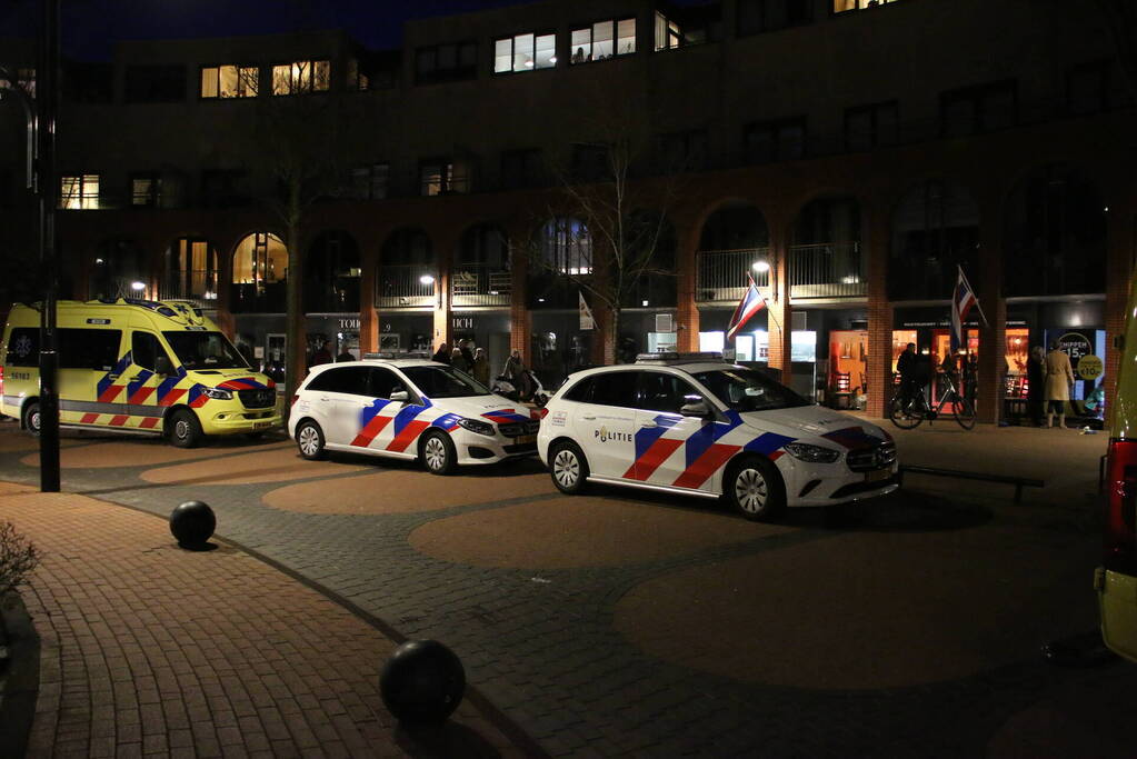 Traumahelikopter ingezet voor gewond persoon op straat