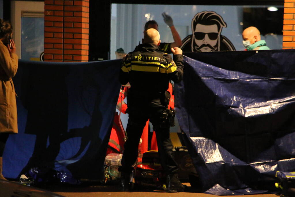 Traumahelikopter ingezet voor gewond persoon op straat