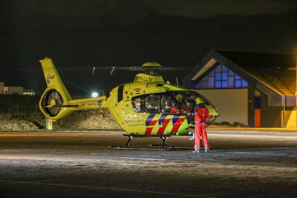 Traumahelikopter ingezet voor gewond persoon op straat