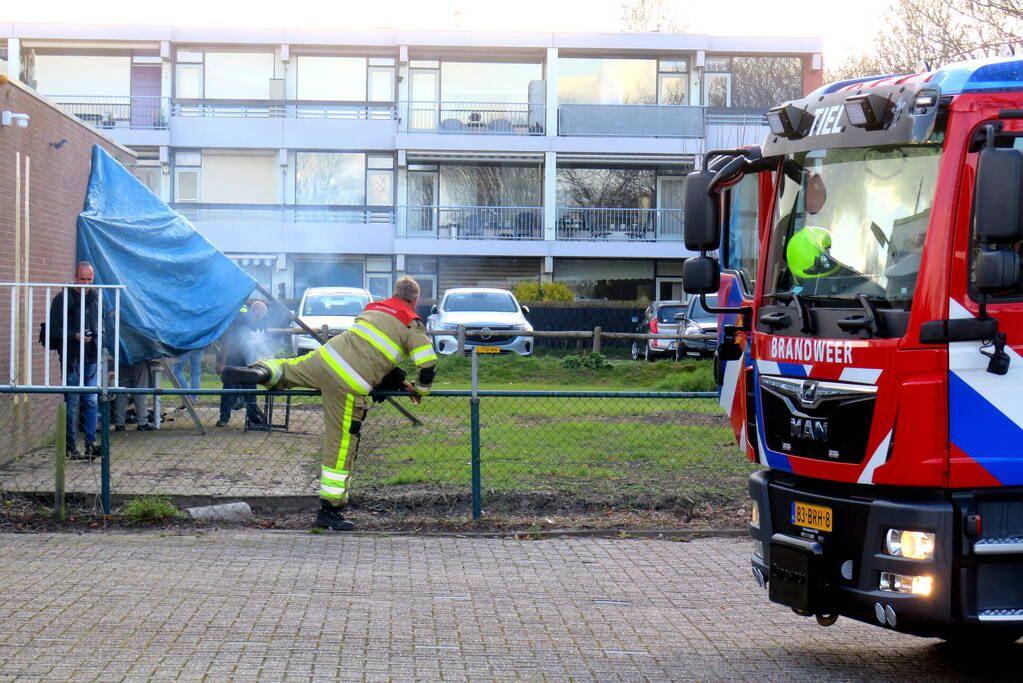 Barbecue zorgt voor brandweerinzet