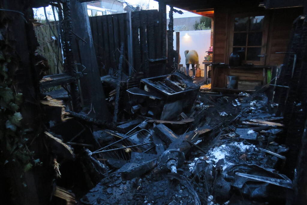 Schuur verwoest vanwege brand