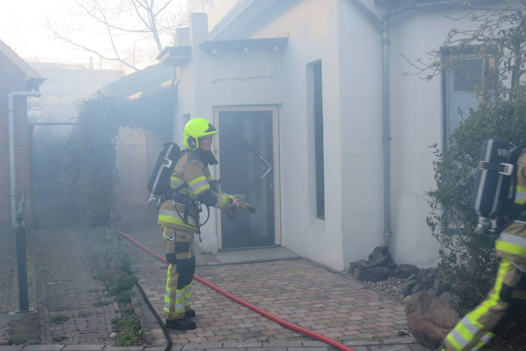 Schuur verwoest vanwege brand