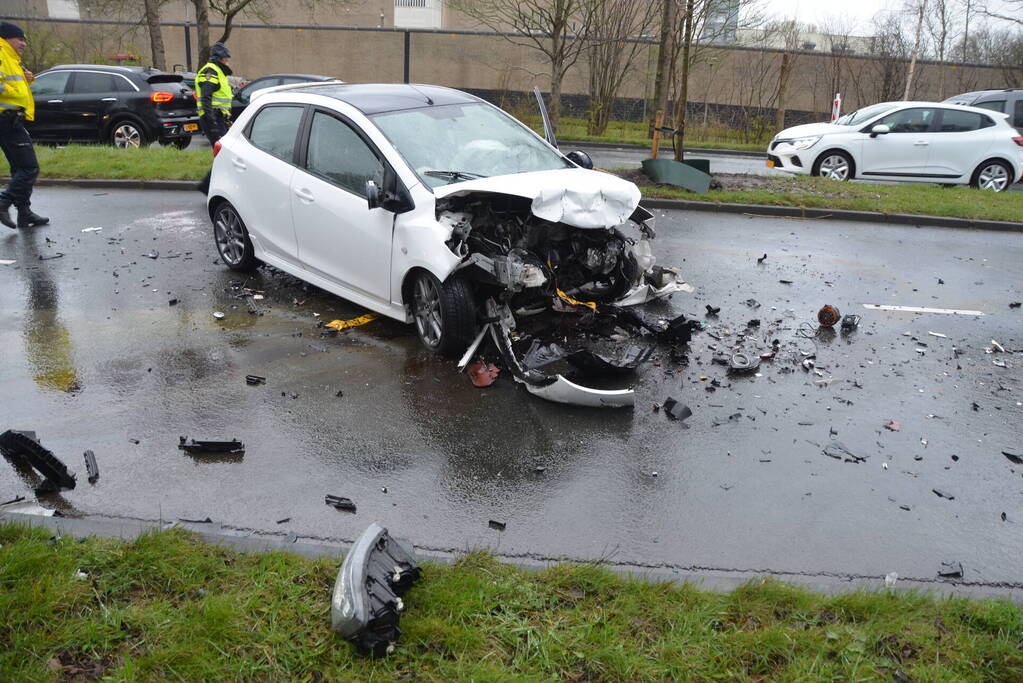 Flinke ravage na aanrijding