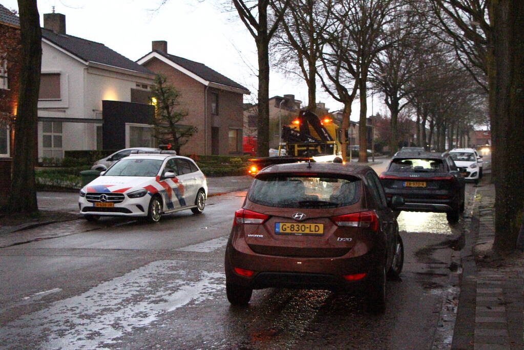 Auto weggesleept na ongeval