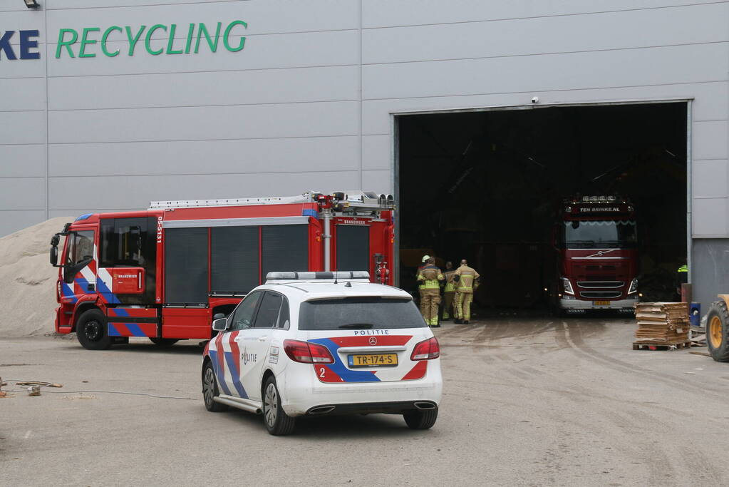 Brand Ten Brinke Recycling door medewerkers geblust