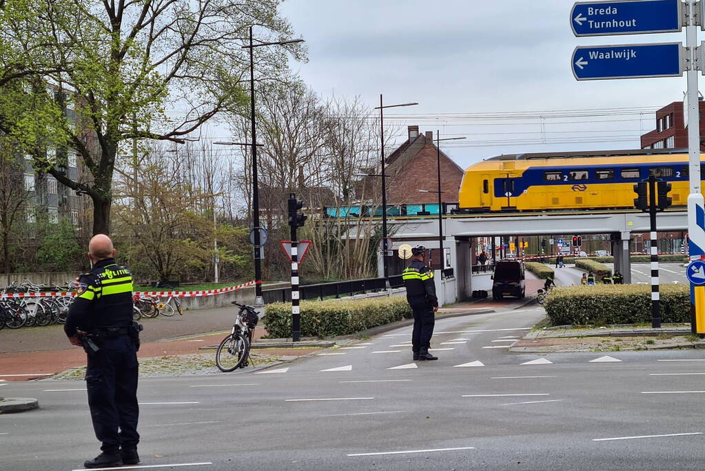 Persoon met verward gedrag uit parkeergarage Knegtel gehaald