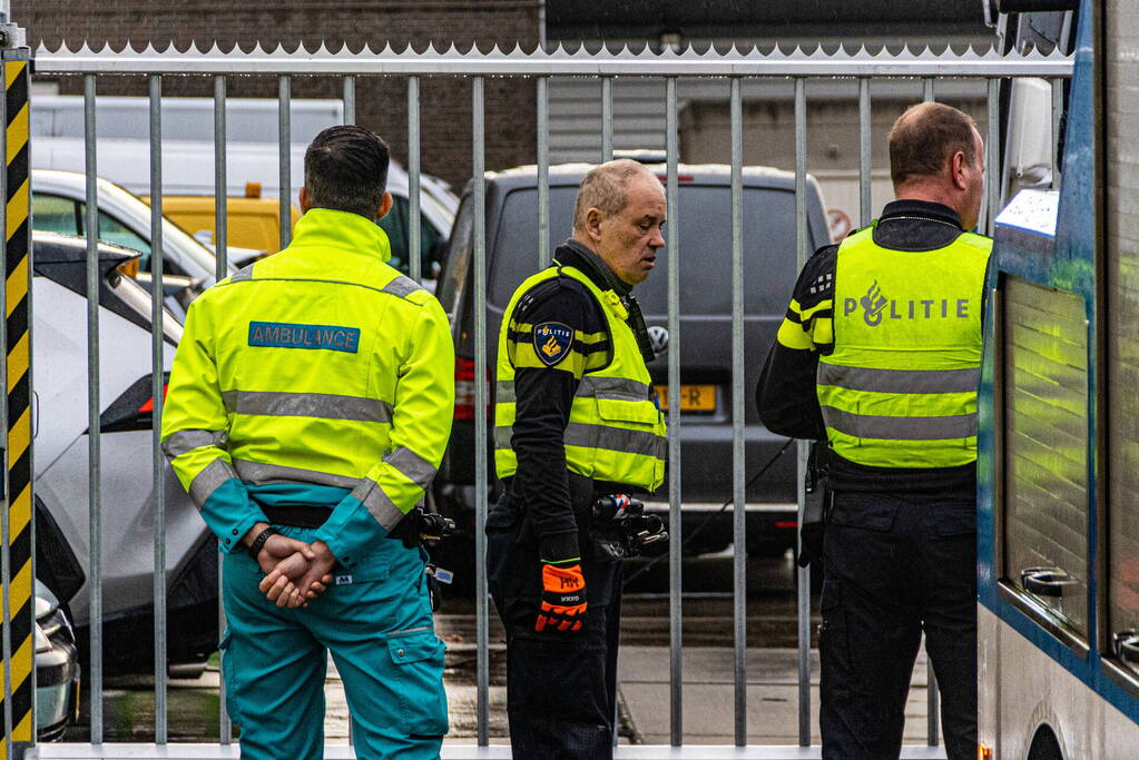 Explosieven aangetroffen in auto na inbeslagname