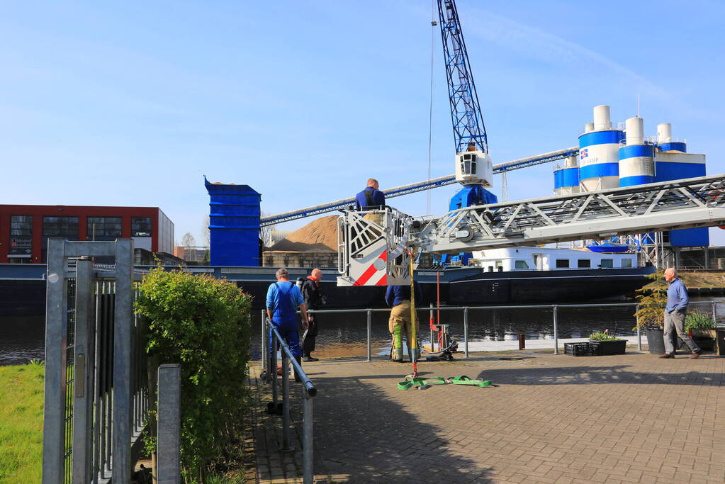 Roeibak Roeivereniging Hemus gezonken in de Eem