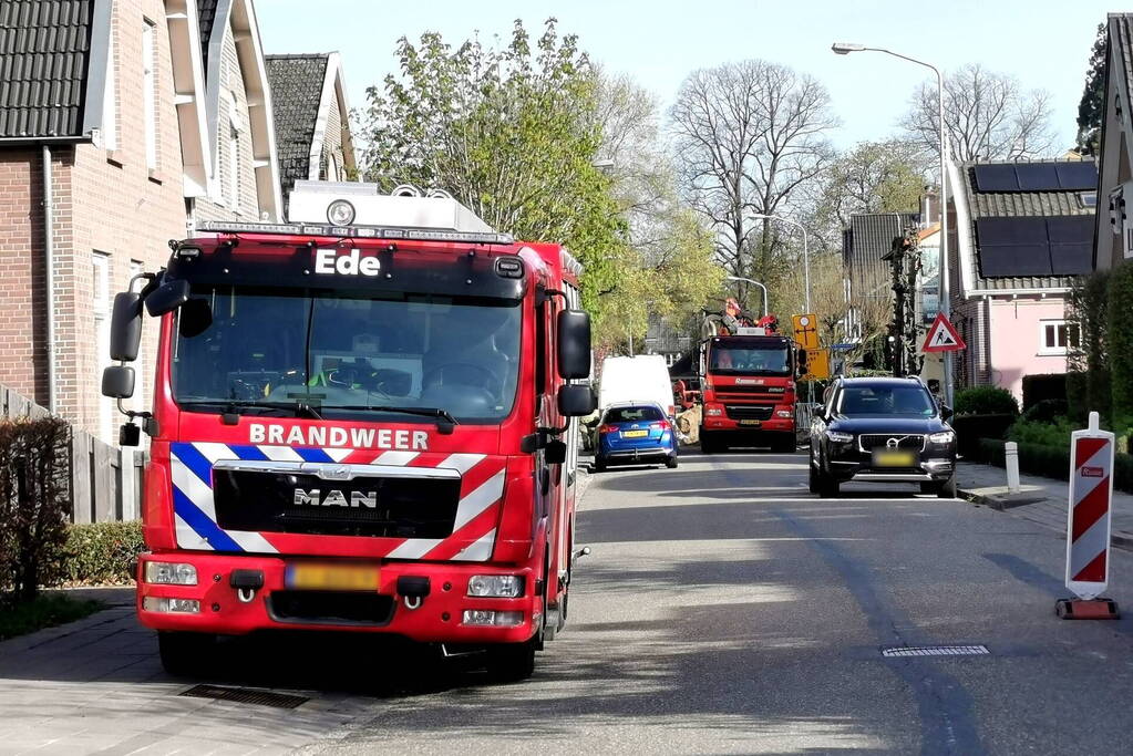 Gasleiding geraakt bij graafwerkzaamheden