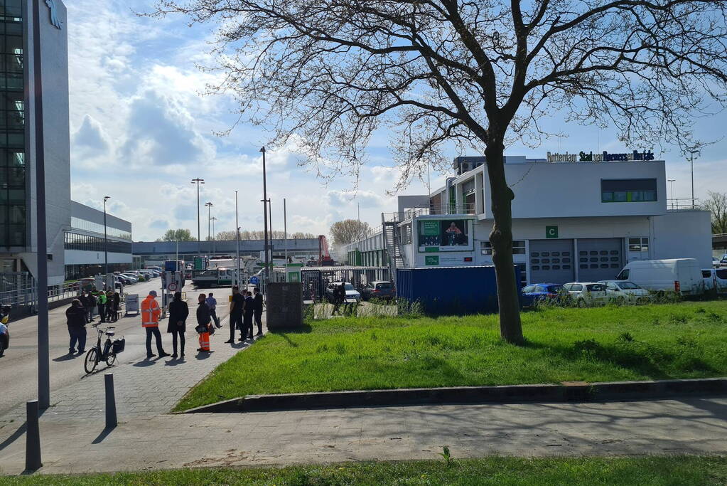 Veel rook bij brand in loods