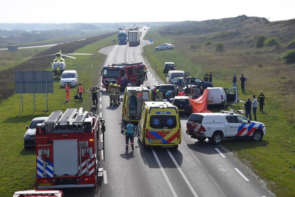 Dode en zwaar gewonde bij ernstig ongeluk