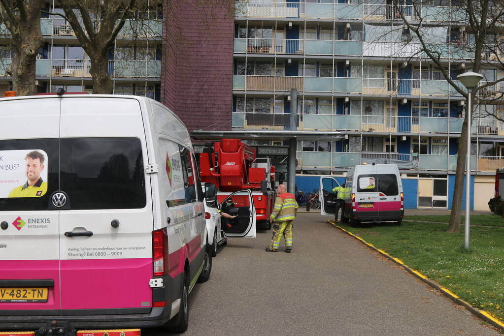 Onderzoek in flatgebouw vanwege gaslucht