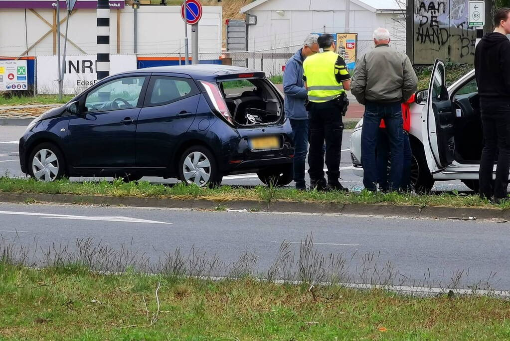 Flinke schade bij kop-staart botsing