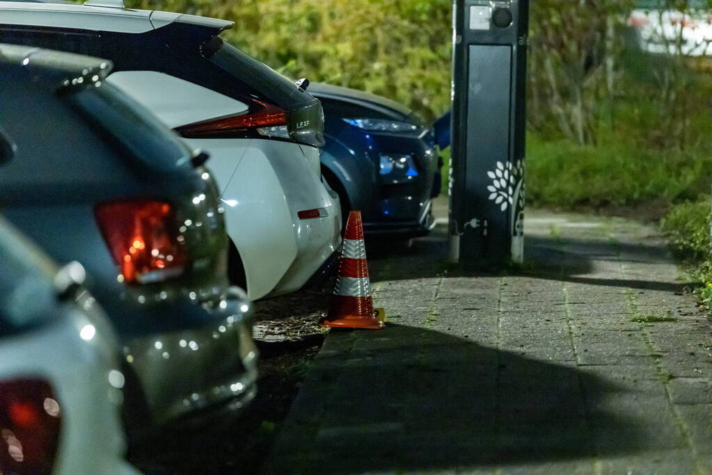 Politie lost schoten na vermoedelijke woninginbraak