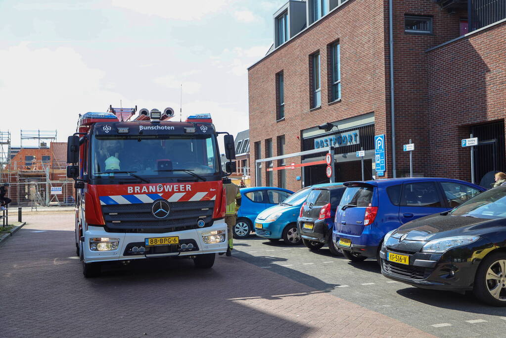 Kortsluiting in geparkeerde auto in parkeergarage