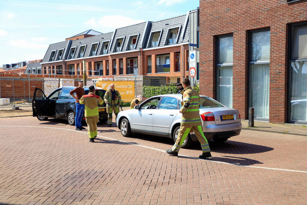 Kortsluiting in geparkeerde auto in parkeergarage