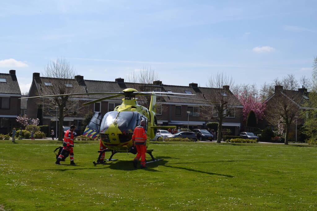 Traumahelikopter trekt veel bekijks