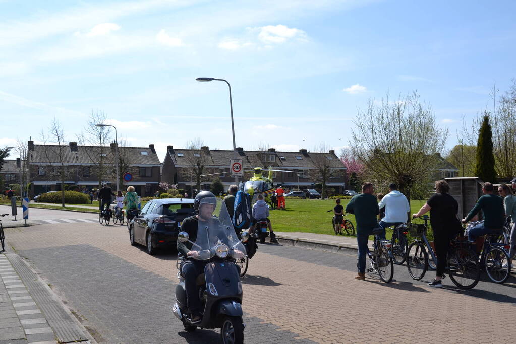 Traumahelikopter trekt veel bekijks