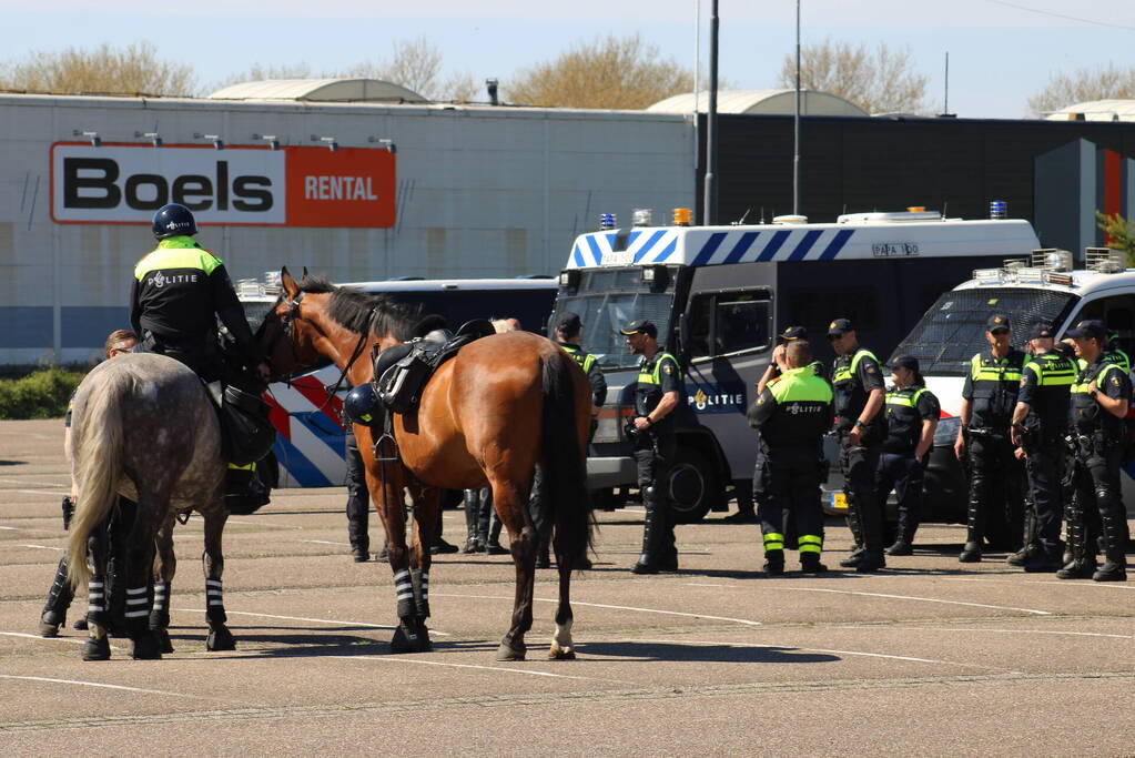 Veel politie op de been tijdens TOTO KNVB bekerfinale in Feijenoord-stadion