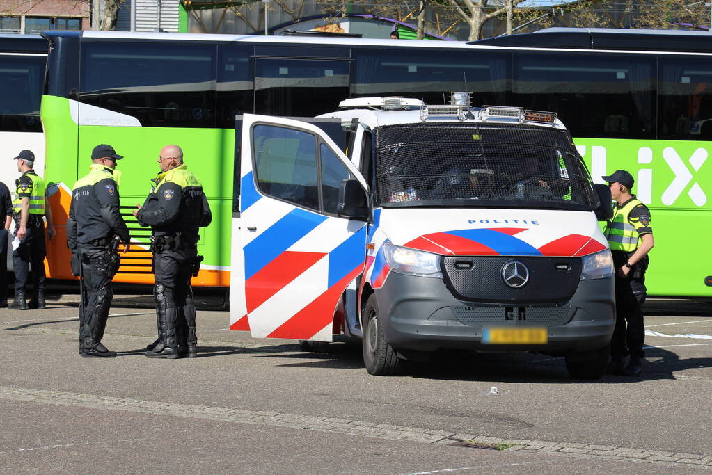 Veel politie op de been tijdens TOTO KNVB bekerfinale in Feijenoord-stadion