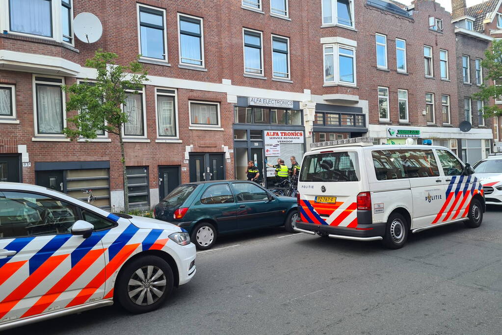 Politie doet onderzoek naar steekincident