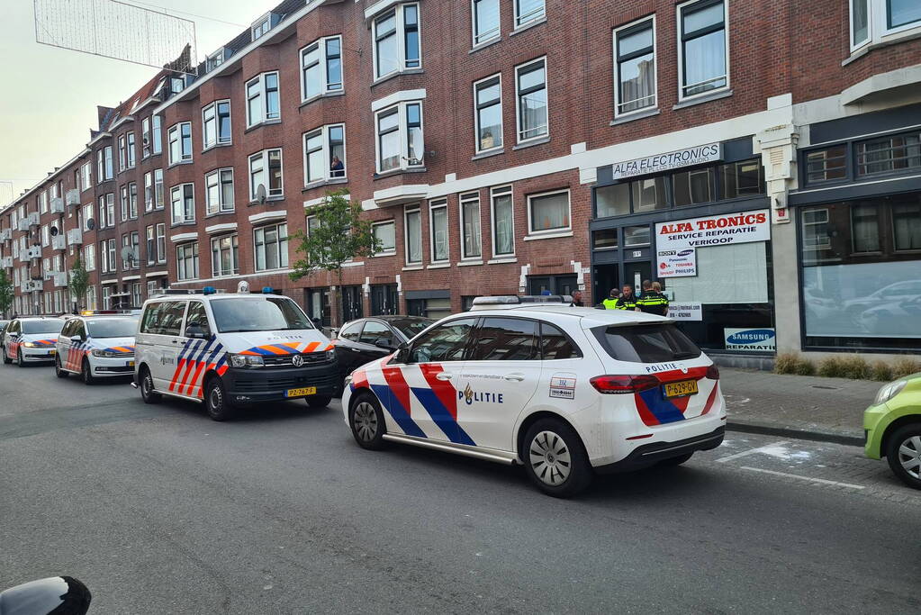 Politie doet onderzoek naar steekincident