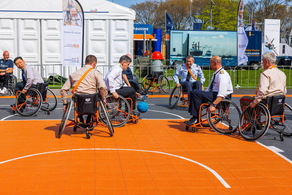 Prins Harry aanwezig tijdens vierde dag Invictus Games