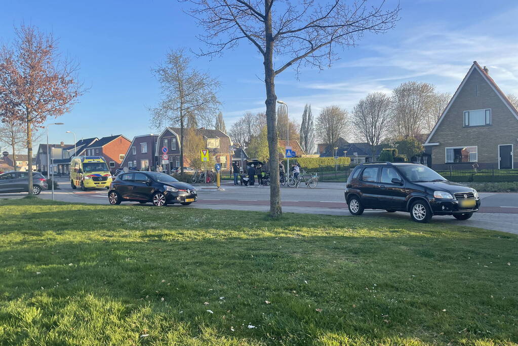 Persoon op scootmobiel aangereden door auto