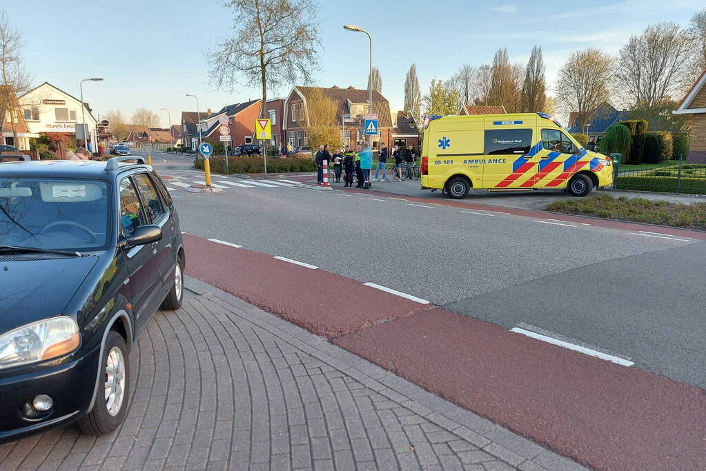 Persoon op scootmobiel aangereden door auto