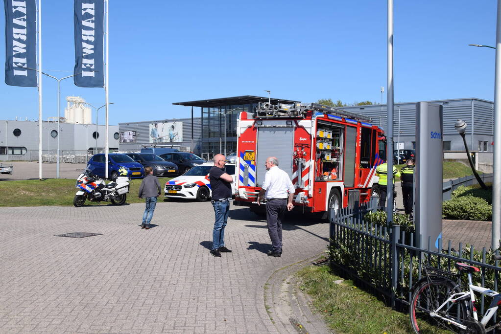 Brand in spouwmuur na wegbranden van onkruid