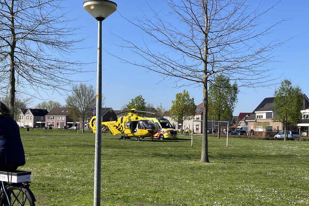 Veel bekijks bij inzet Duitse traumahelikopter