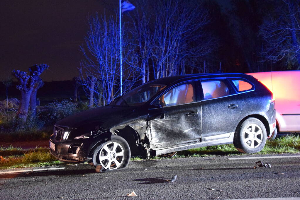 Meerdere gewonden na frontale botsing