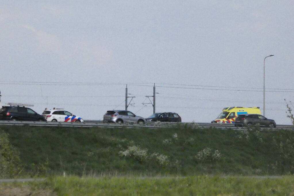 Auto belt via eCall hulpdiensten na ongeval