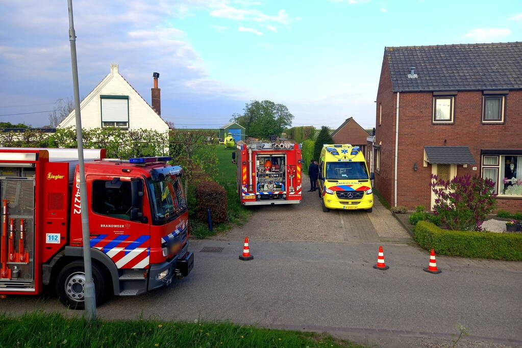 Persoon komt onder schranklader