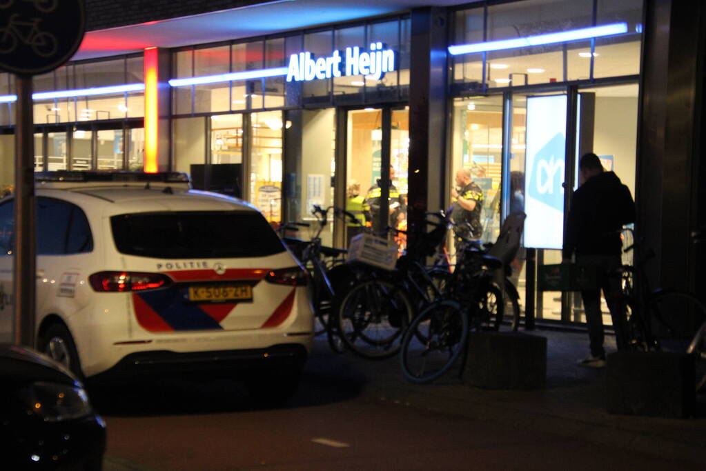 Steekpartij bij Albert Heijn supermarkt