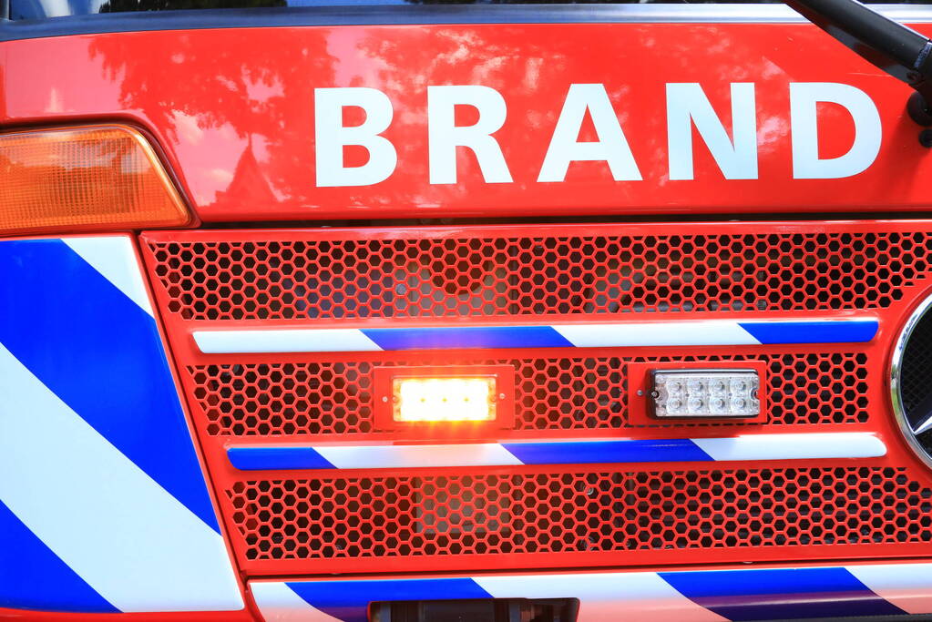 Bewoners uit brandende woning gered